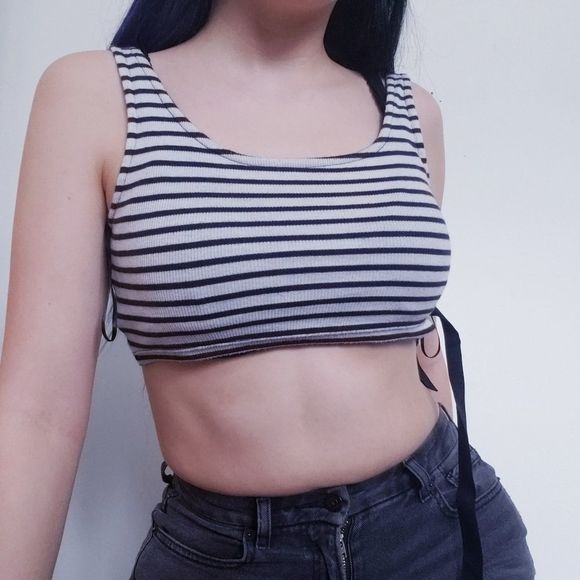 BlueSteel Cropped Striped Tank with side lacing - Picture 3 of 11